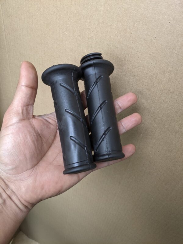 Vintage short handle bar Grips Original
